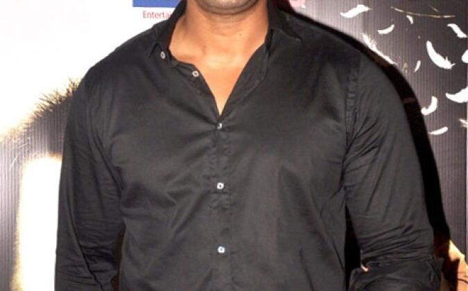 দেব-রুক্মিণী নিয়ে নতুন গুঞ্জন, ফের ভাঙনের ইঙ্গিত?