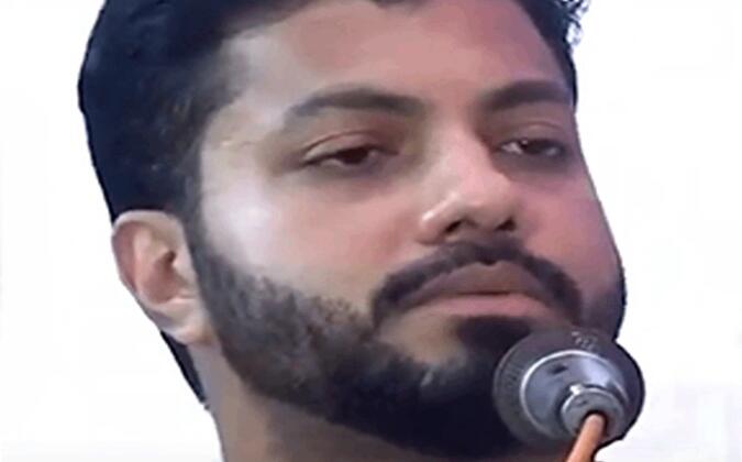 হাসপাতালের নিয়ন্ত্রিত কক্ষে ঢুকে যাওয়া দায়িত্বশীল আচরণ নয়