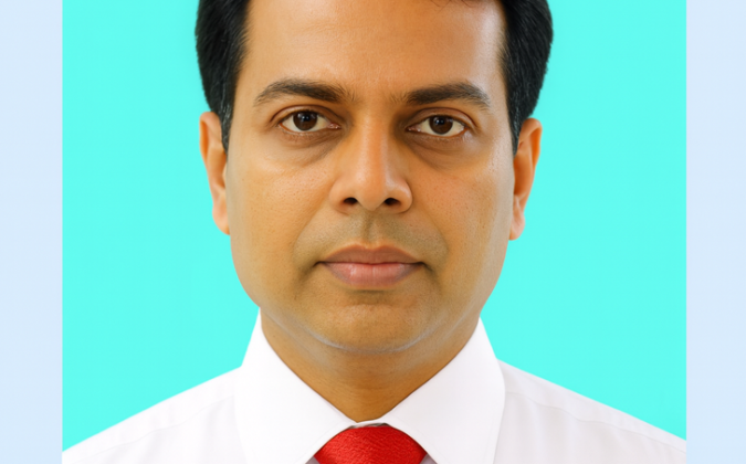 বউ পিটিয়ে জেলখাটা ব্যক্তি হলেন ডিসি!