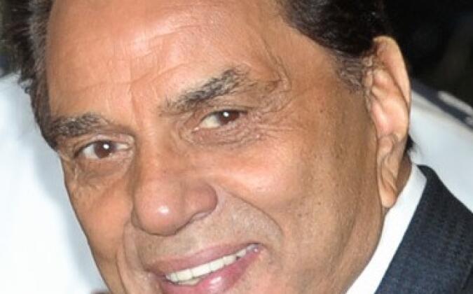 ৩৩৫ কোটির সাম্রাজ্য ধর্মেন্দ্রর, ১০০ একরের ফার্মহাউস!