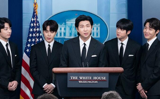 রেকর্ড গড়ে বিশ্বমঞ্চে ফিরছে বিটিএস