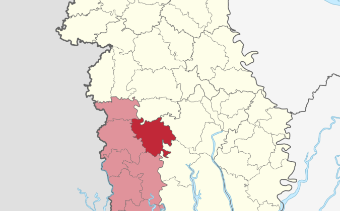 স্কুলে তালা দিয়ে চলে গেলেন শিক্ষকরা, ভেতরে আটকে রইল শিশু সাদিয়া