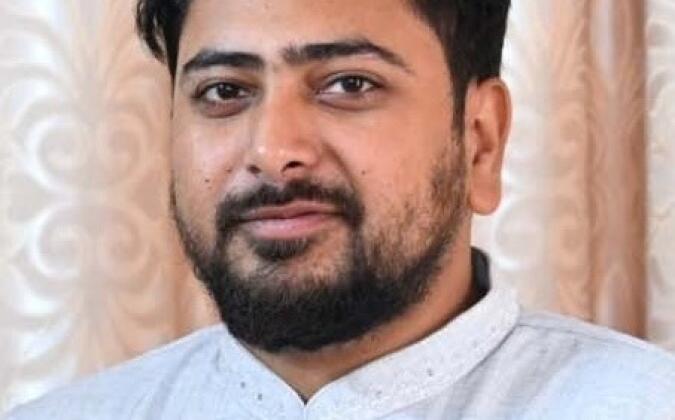 নাহিদ ইসলাম নৈতিক অপরাধ করেছেন: রাশেদ খাঁন